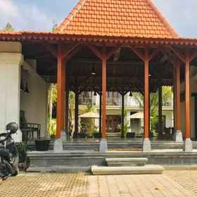 Hotel Main Pic 1 Londo House, Wantilan Desa Adat Kekeran Hotels