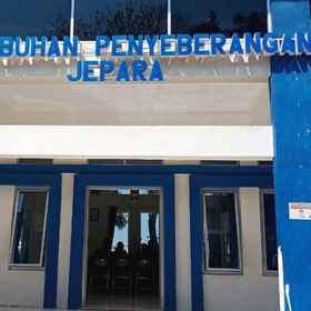 Hotel Main Pic1Homestay Premium 45,BPR Nusamba Pecangaan KPO飯店