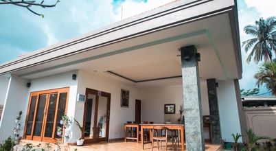 Others Villa Popolan and Guest House