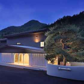 Hotel Main Pic1Shiman Onsen Kanouya Ryokan，apollostation 三国SS（佐藤辰雄商店）飯店