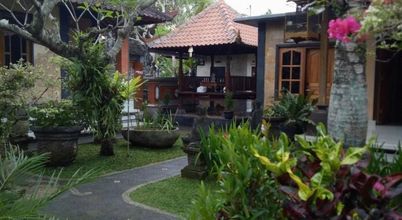 Others Suryadina Guest House