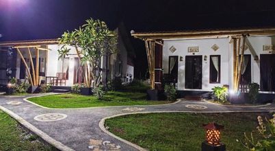 Lainnya Pasir Putih Cottage-Menjangan