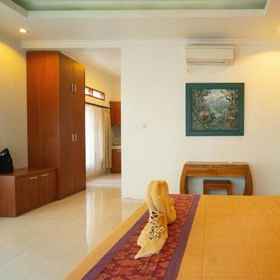 Hotel Main Pic 1 Adipana Bungalow-Balinese Room, Kubu Sari Ubud Hotels