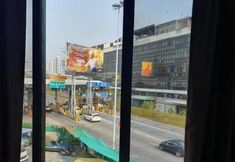 Others 6 Baan Wualamphong