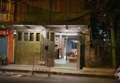 Others 7 Baan Wualamphong