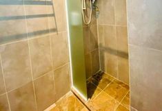 Others 3 Onederz Kampot