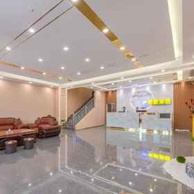 Huahang Hotel-Free Airport Transfer 1 Huahang Hotel (GZ Baiyun International Airport), 馬鞍山公園 ホテル