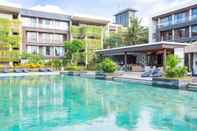Swimming Pool Le Grande Bali 