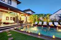 Swimming Pool Villa Adhyatma