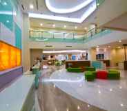 Lobby 2 Everbright Hotel Surabaya