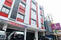 Bangunan New Legend Hotel