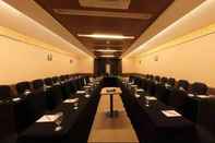 Functional Hall Golden Flower by KAGUM Hotels