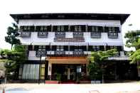 Luar Bangunan Little Amaroossa Hotel