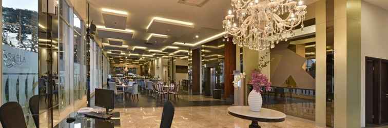 Sảnh chờ Serela Cihampelas by KAGUM Hotels