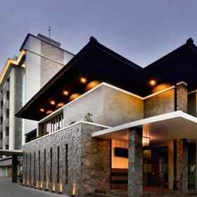 Serela Merdeka1 , 飯店Mandalajati