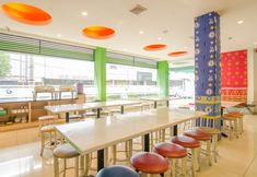 Lobby 3 Dewarna Zainul Arifin