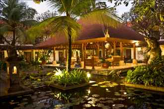 ภายนอกอาคาร 4 Bali Rani Hotel