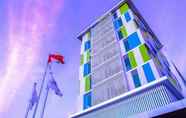 Bên ngoài 2 Hotel Citradream Cirebon