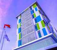 Bên ngoài 2 Hotel Citradream Cirebon