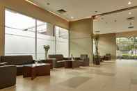 Lobby Triniti Hotel Gajah Mada