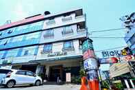 Lobby Losari Blok M Hotel Jakarta