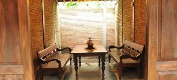 Lobby 2 Cempaka Guesthouse Borobudur