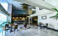 Lobby 2 Losari Roxy Hotel Jakarta