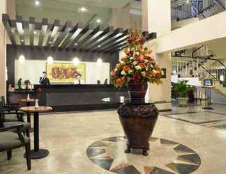 Lobi 2 Losari Roxy Hotel Jakarta