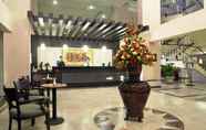 Lobby 3 Losari Roxy Hotel Jakarta