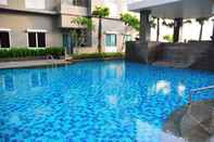 Kolam Renang Capital O 1748 Thamrin Condotel