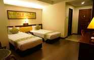 Kamar Tidur 3 Losari Beach Hotel Makassar