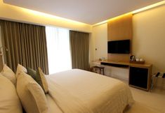 寝室 6 Ossotel Legian