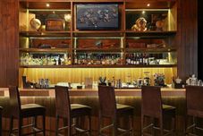 酒吧、咖啡厅和休息室 Ossotel Legian