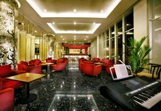 Bar, Cafe and Lounge 5 Atria Hotel Magelang