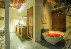 In-room Bathroom 7 The Kampung Ubud Villa