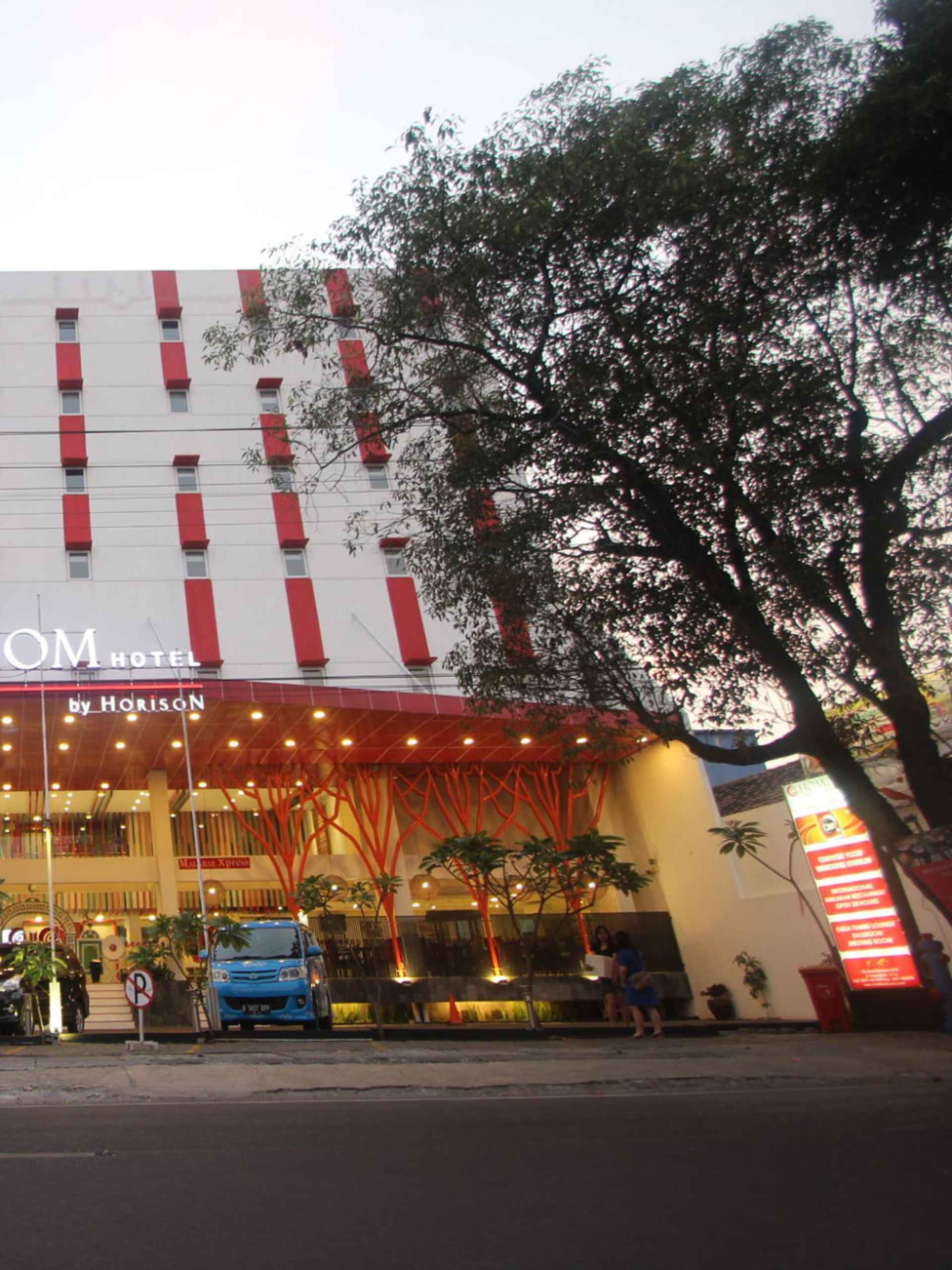 Bangunan @HOM Hotel Kudus by Horison Group
