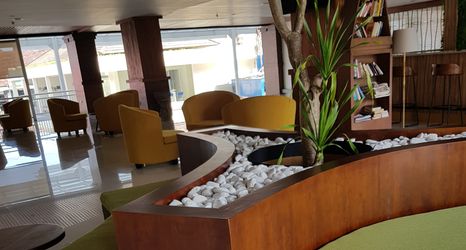 로비 2 New Garden View Resort