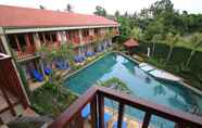 Hồ bơi 3 Ubud Wana Resort