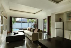 Exterior 2 Nunia Boutique Private Villa