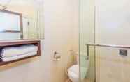 In-room Bathroom 7 The Studio Inn Nusa Dua