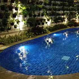 Swimming Pool 1 DBest Hotel Pasar Baru Bandung, Cibiru Hotels