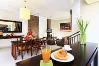 Phòng ngủ Uppala Villa Seminyak