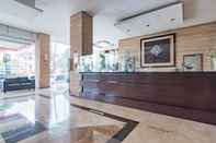 Lobby Urbanview Hotel Newton Riau Bandung by RedDoorz