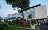 Luar Bangunan 4 Atria Hotel Malang