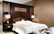 Bilik Tidur 4 The Palais Dago Hotel