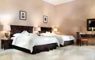 Bilik Tidur 5 The Palais Dago Hotel