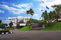 Luar Bangunan Patra Semarang Hotel & Convention