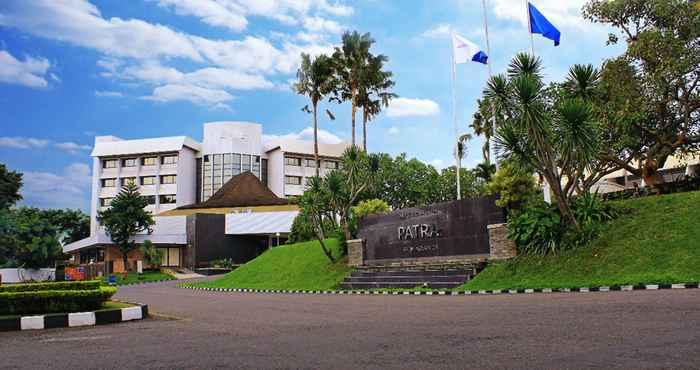 Bangunan Patra Semarang Hotel & Convention