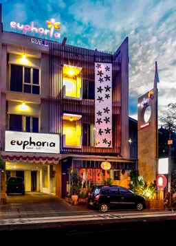 Euphoria Hotel , Rp 317.570