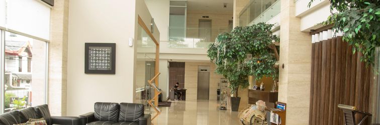 Lobby Verona Palace Boutique Hotel Bandung